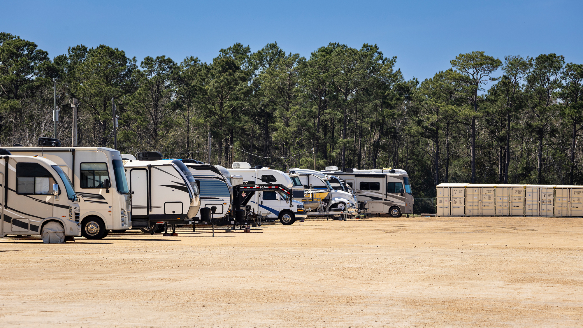 EZ Garage Storage facility - Boat, trailer and RV storage