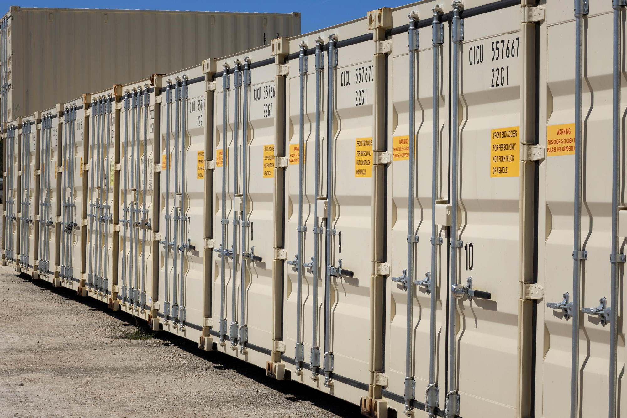 EZ Garage Storage facility - Boat, trailer and RV storage